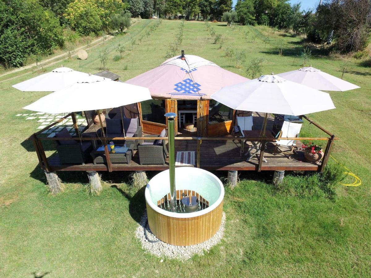 Glamping Abruzzo - The Yurt Hotel Catignano Buitenkant foto